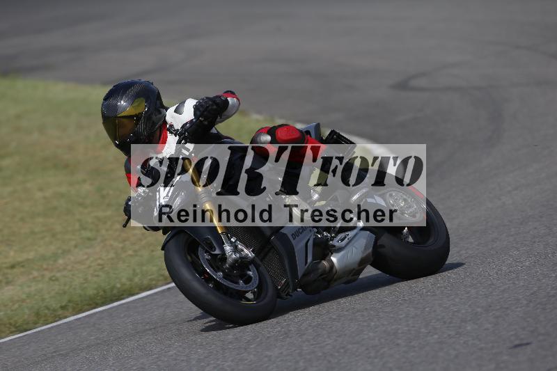 /11 28.04.2026  PROMAX ADR/Gruppe gruen/711
